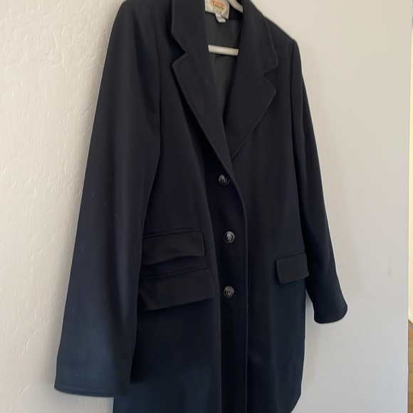 Beautiful Talbots wool pea coat size 8 - Picture 3 of 6